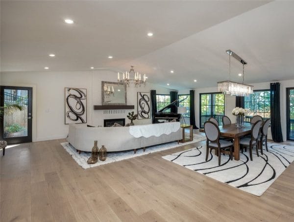 Creset moon room view